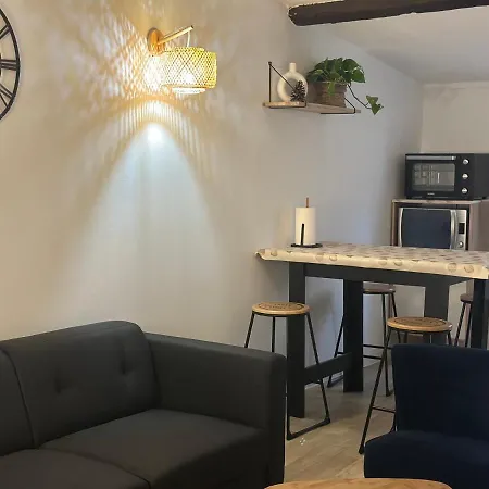 Pi N4 - - Place Parking Republique Inclus & Wifi * Περπινιάν